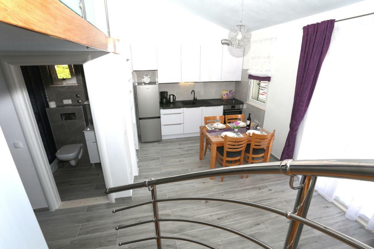Apartman Kristian Trogir Buitenkant foto