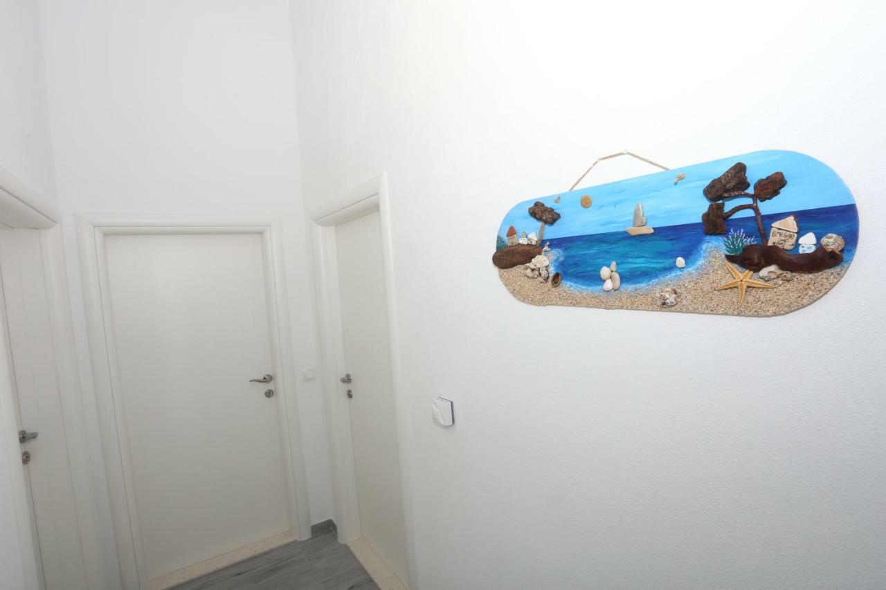 Apartman Kristian Trogir Buitenkant foto